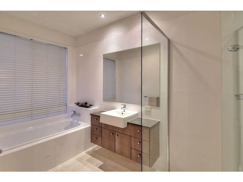 52 Dandelion Street, Eight Mile Plains QLD 4113