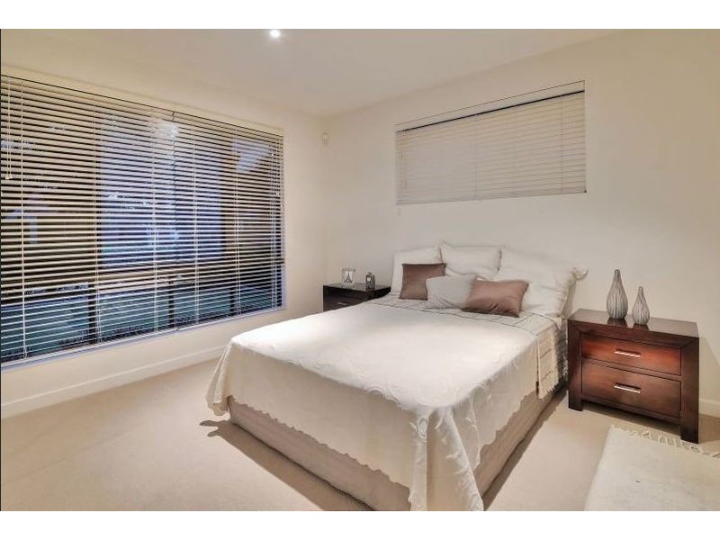 52 Dandelion Street, Eight Mile Plains QLD 4113