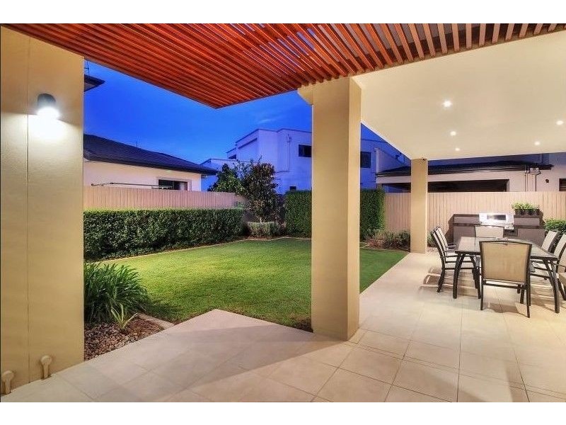 52 Dandelion Street, Eight Mile Plains QLD 4113