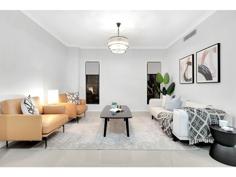 131 Lancaster Circuit, Stretton QLD 4116