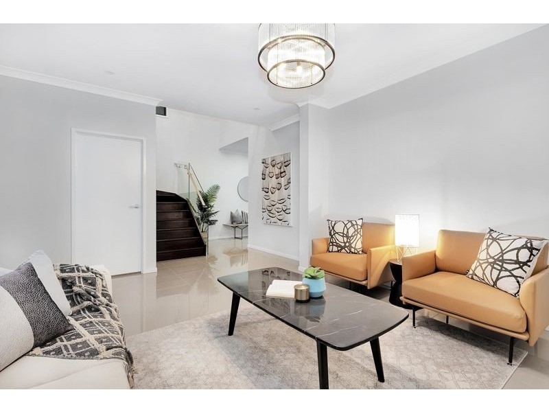 131 Lancaster Circuit, Stretton QLD 4116