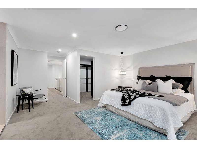 131 Lancaster Circuit, Stretton QLD 4116