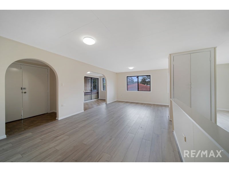 5 Ursula Cresent, Springwood QLD 4127