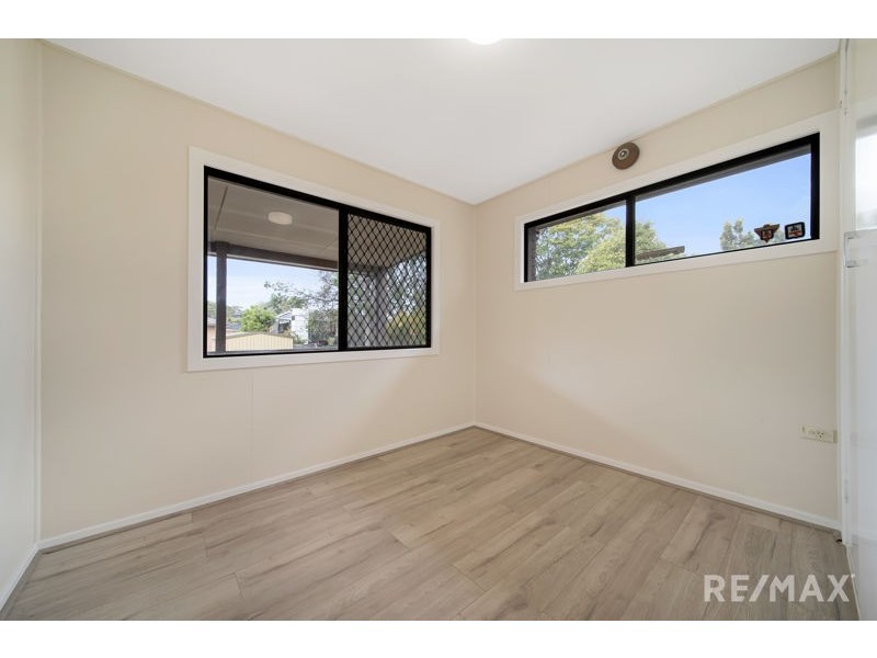 5 Ursula Cresent, Springwood QLD 4127