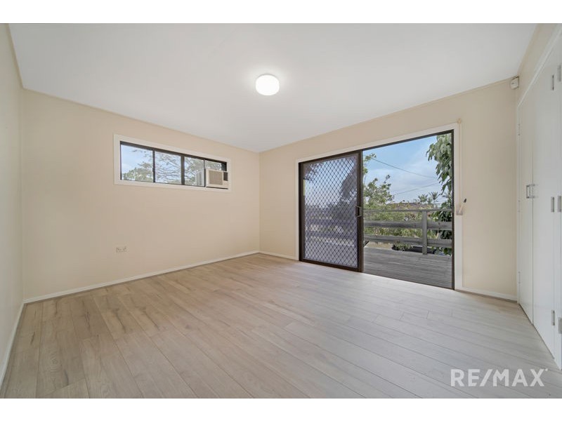 5 Ursula Cresent, Springwood QLD 4127