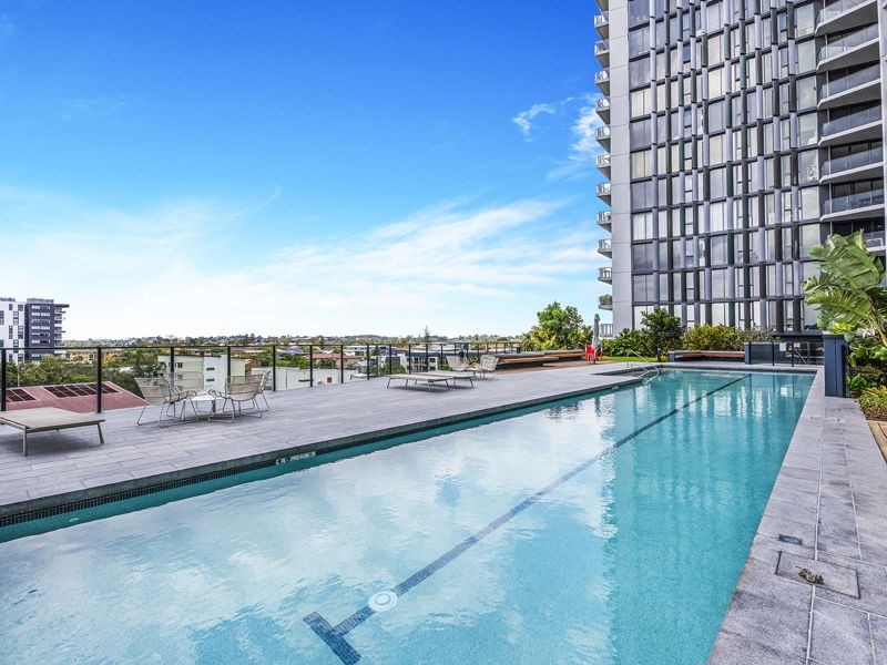 11409/300 Old Cleveland Road, Coorparoo QLD 4151