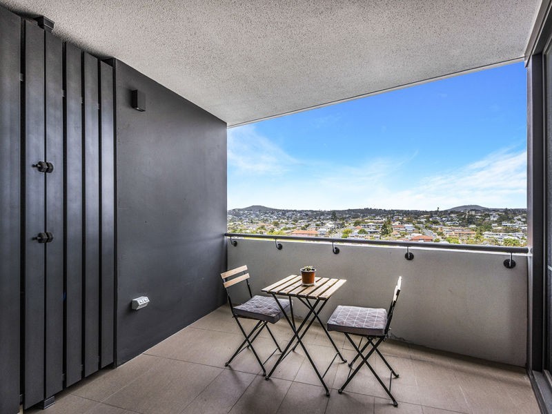 11409/300 Old Cleveland Road, Coorparoo QLD 4151