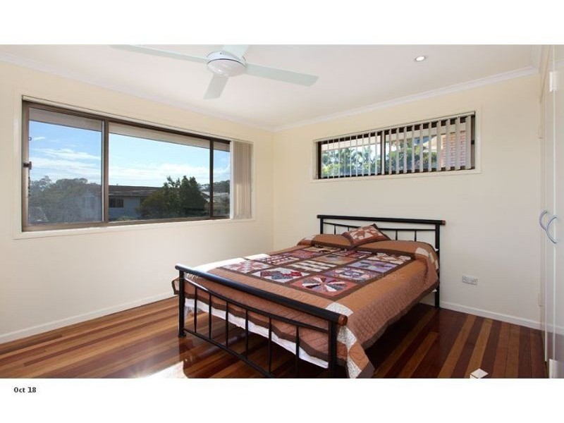 8 McCracken Street, Wishart QLD 4122