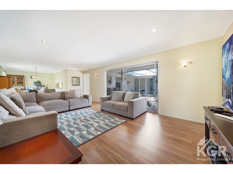 15 Mingera Street, Mansfield QLD 4122