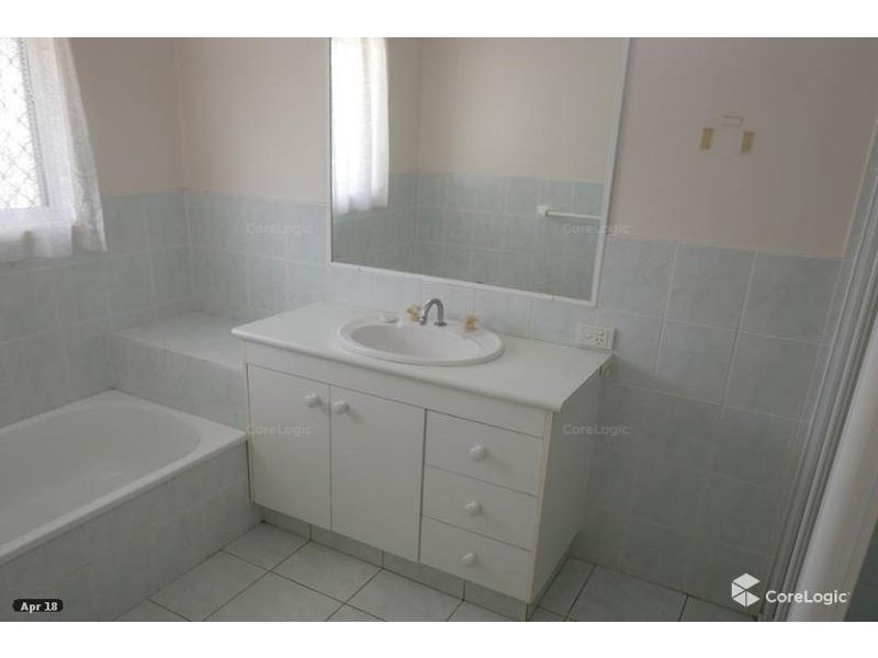 18 Daffodill Place, Runcorn QLD 4113