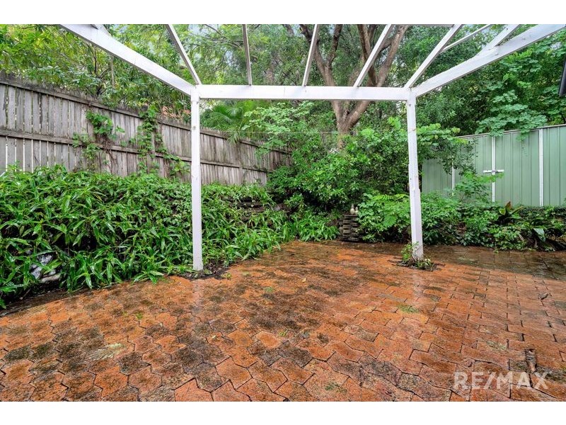 36A Montrose Road, Taringa QLD 4068