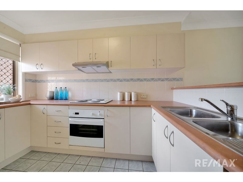 16/12 Peter Court, Sunnybank Hills QLD 4109
