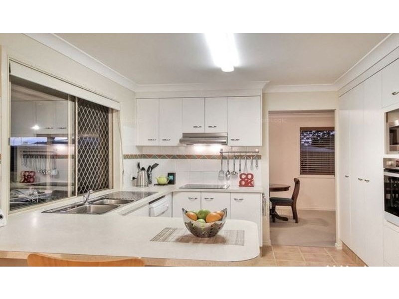 4 Earl Street, Runcorn QLD 4113