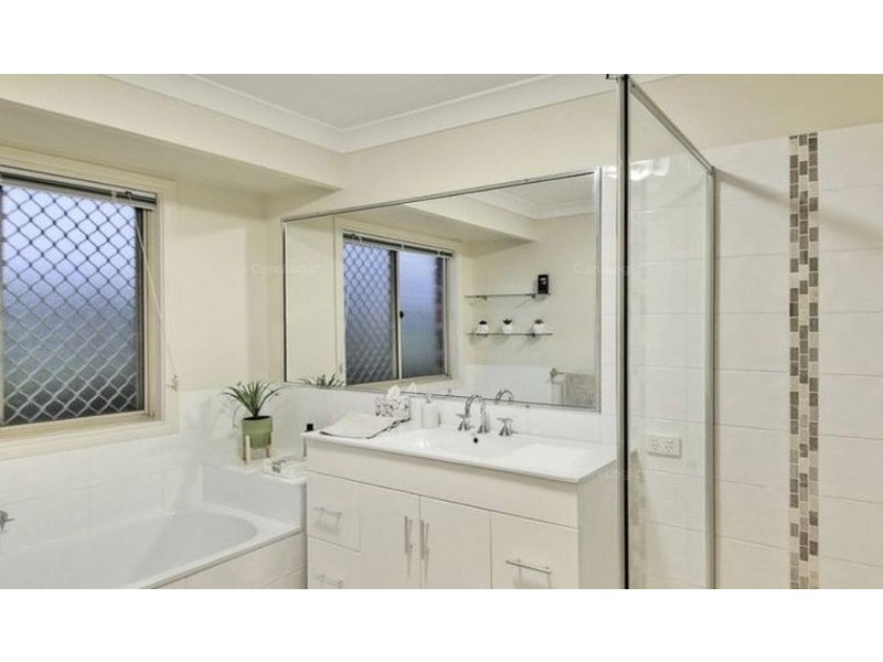 4 Earl Street, Runcorn QLD 4113