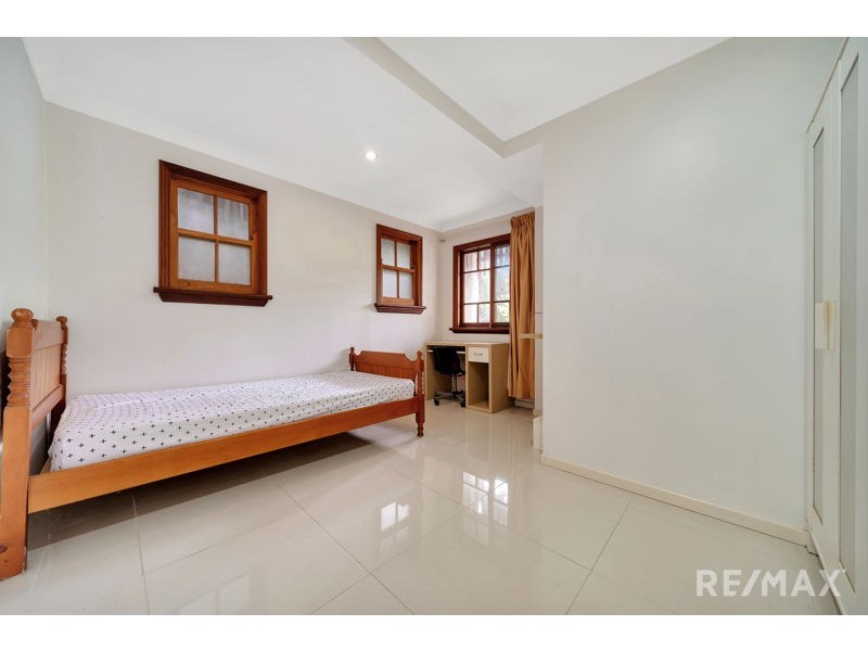 36B Montrose Road, Taringa QLD 4068