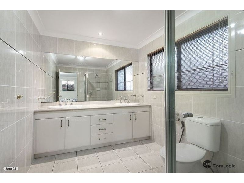 7 Breezeway Court, Kuraby QLD 4112