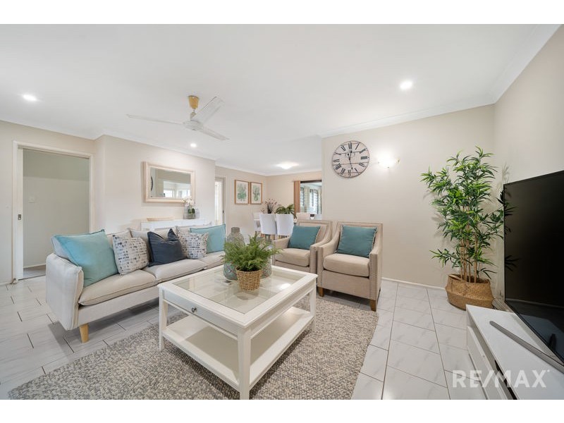 12 Skipton Sreet, Macgregor QLD 4109