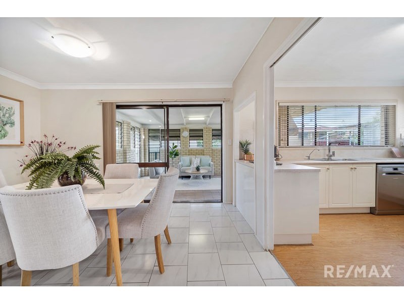 12 Skipton Sreet, Macgregor QLD 4109