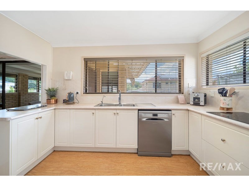 12 Skipton Sreet, Macgregor QLD 4109