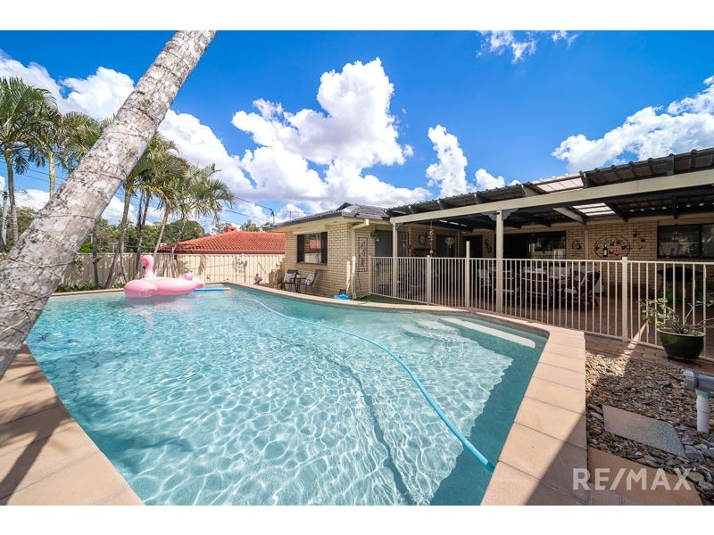 12 Skipton Sreet, Macgregor QLD 4109