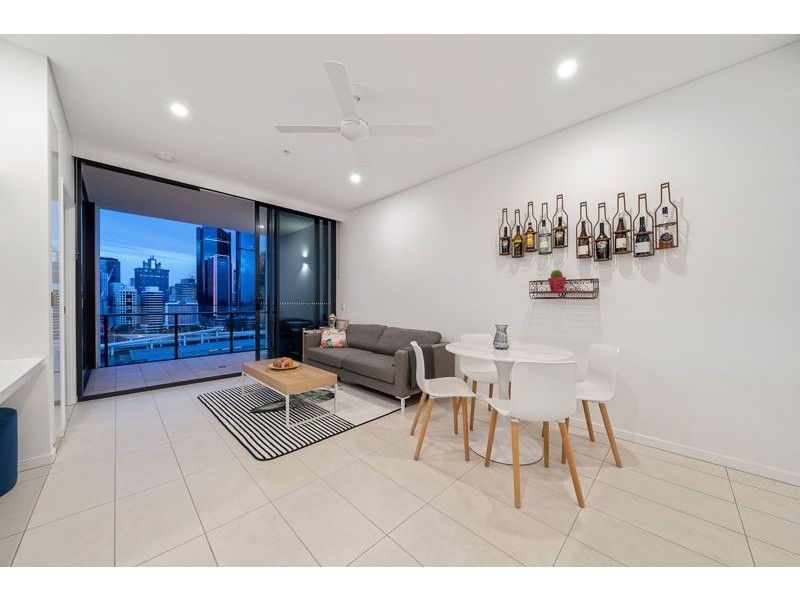 1603/19 Hope ST, South Brisbane QLD 4101