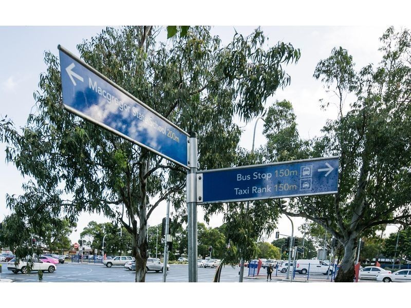 1/52 Carnaby street, Macgregor QLD 4109