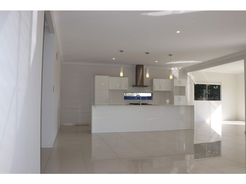 23 Skyview Avenue, Rochedale QLD 4123