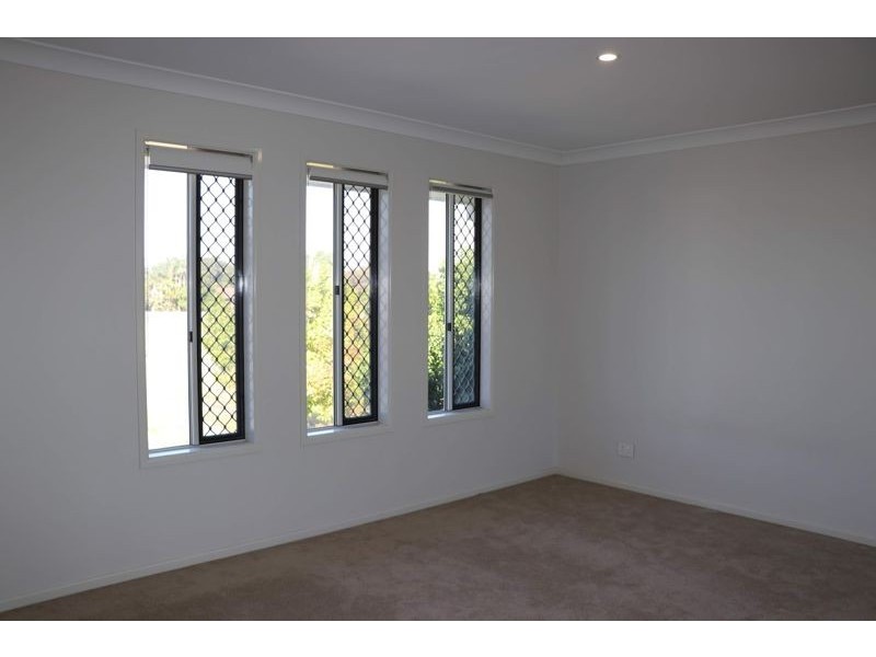 23 Skyview Avenue, Rochedale QLD 4123