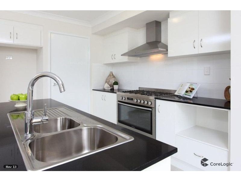 13 Mothership Drive, Berrinba QLD 4117