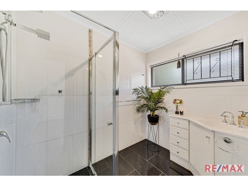 14 Westmoreland Blvd, Springwood QLD 4127
