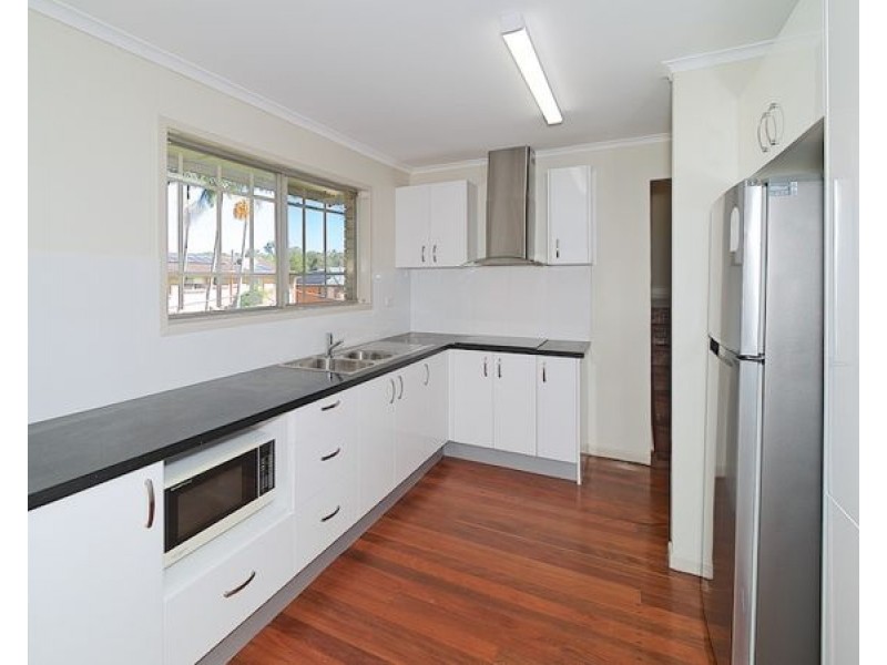 21 Longridge Street, Macgregor QLD 4109