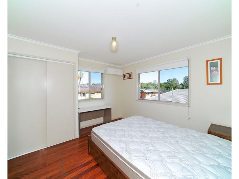 21 Longridge Street, Macgregor QLD 4109