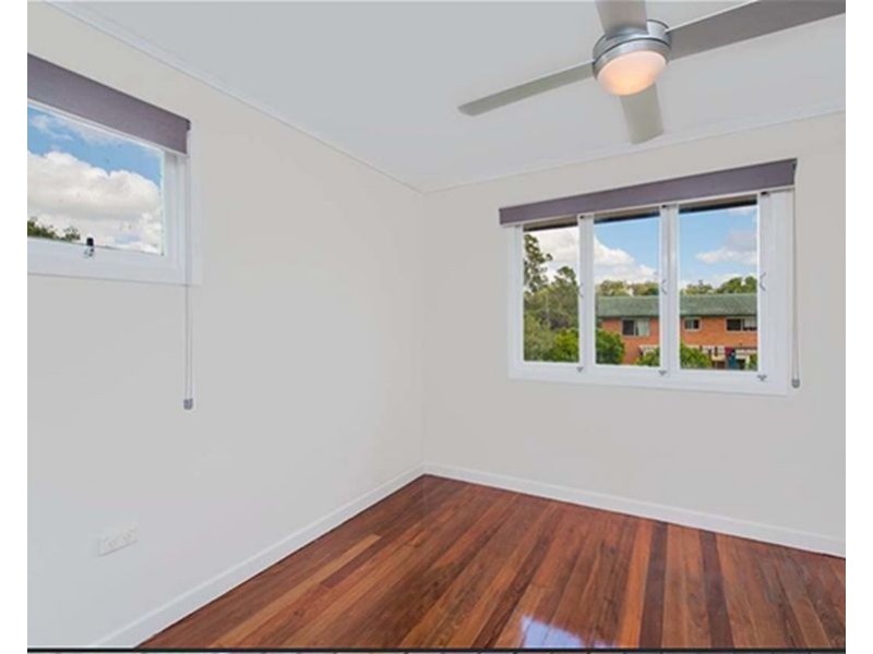 6 Mikarie St, Sunnybank Hills QLD 4109