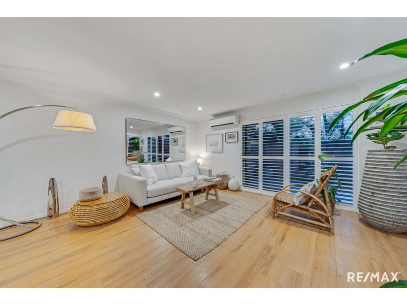 2/2242 Logan Road, Upper Mount Gravatt QLD 4122
