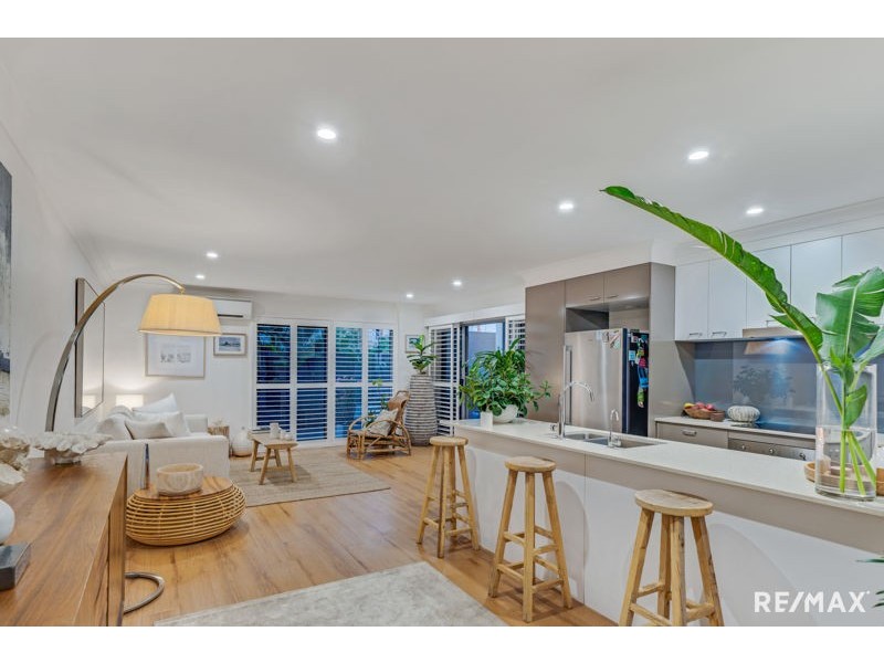 2/2242 Logan Road, Upper Mount Gravatt QLD 4122