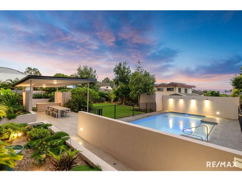 2/2242 Logan Road, Upper Mount Gravatt QLD 4122