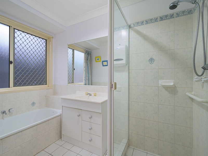 166 Rubicon Cresent, Kuraby QLD 4112