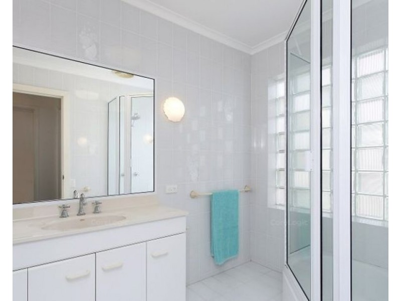 135 Dunedin street, Sunnybank QLD 4109