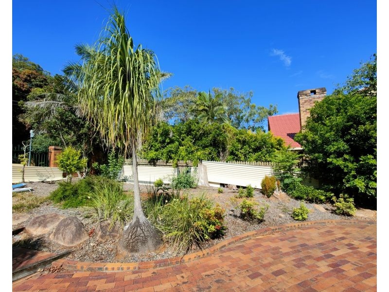 135 Dunedin street, Sunnybank QLD 4109