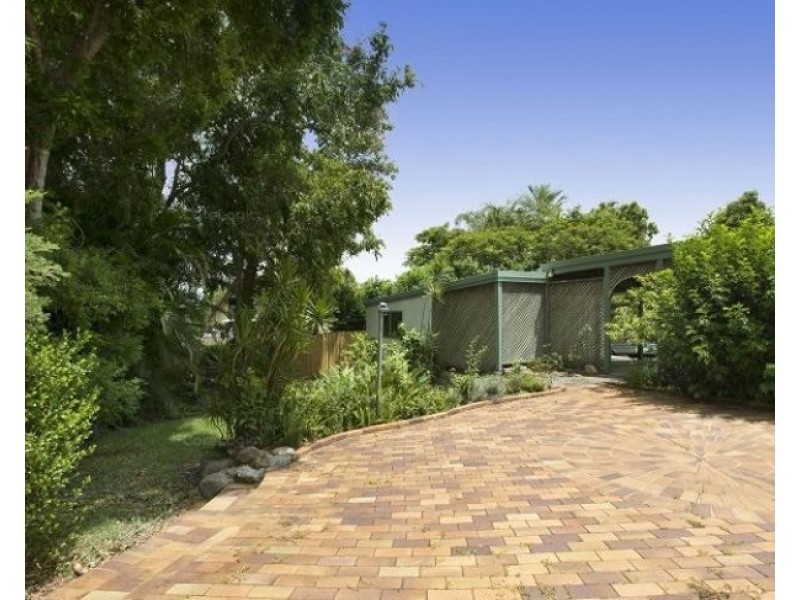 135 Dunedin street, Sunnybank QLD 4109