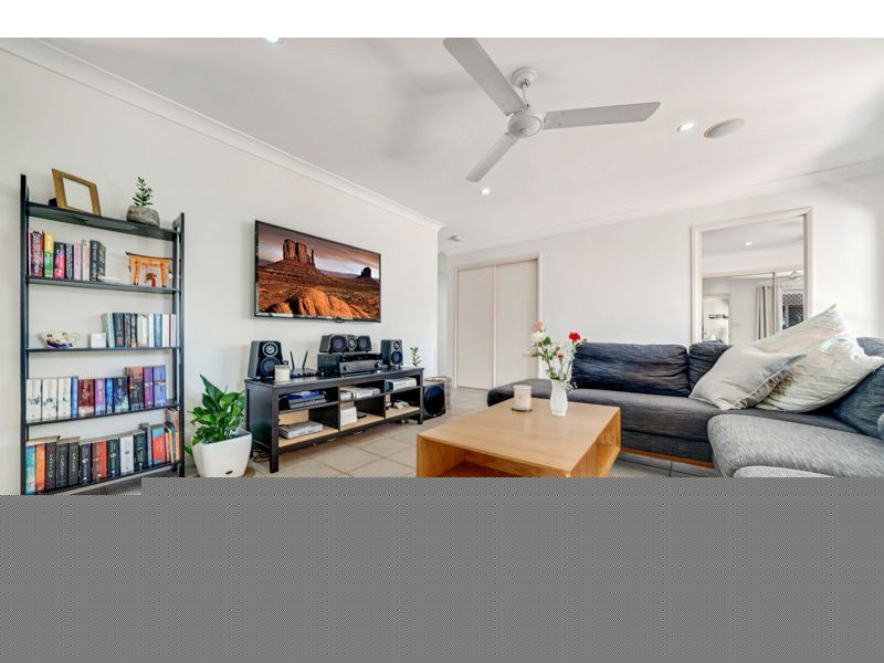 11/12 Angel Street, Eight Mile Plains QLD 4113