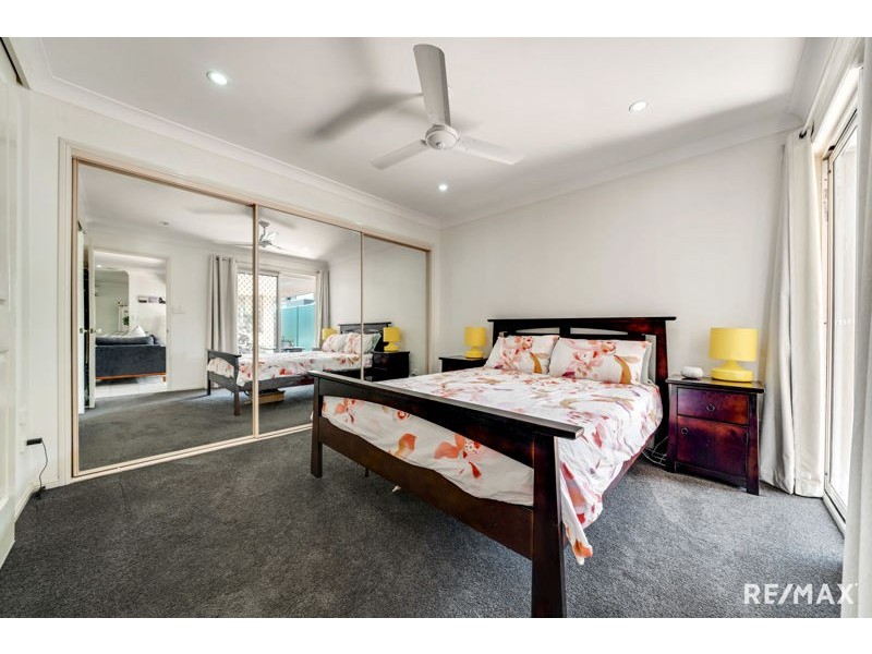 11/12 Angel Street, Eight Mile Plains QLD 4113