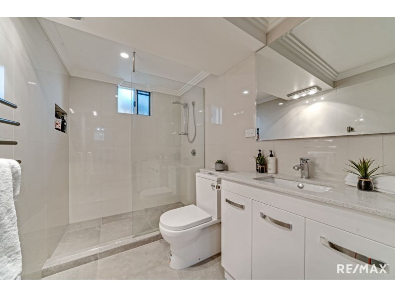 34 Lindon Street, Dutton Park QLD 4102