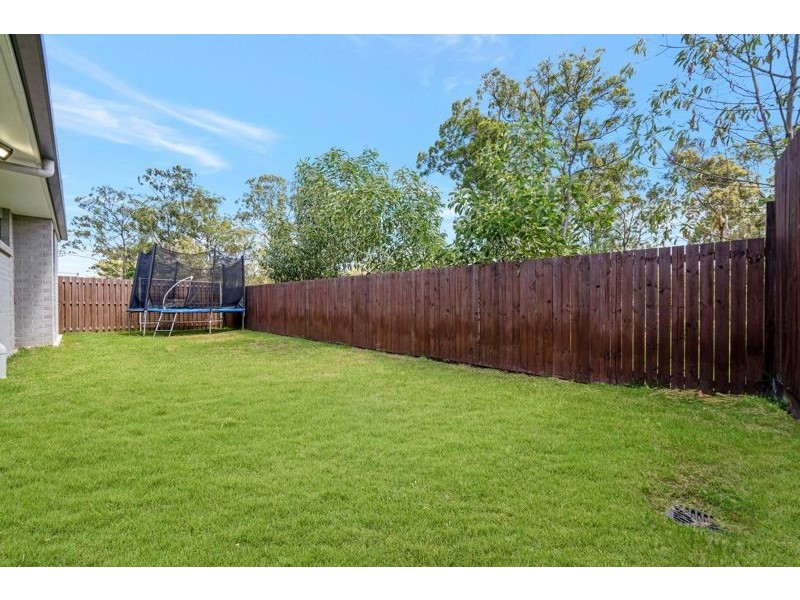 26 Kourounis Street, Logan Reserve QLD 4133