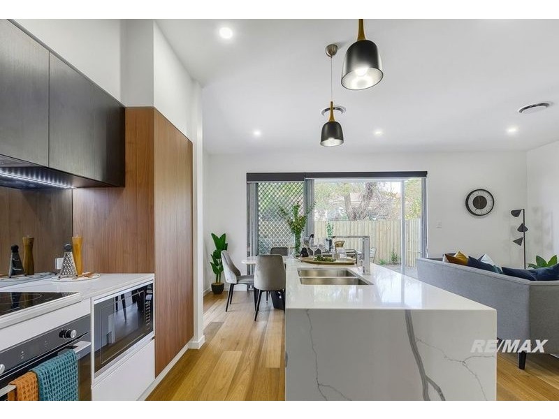 15 Alter Street, Wynnum West QLD 4178