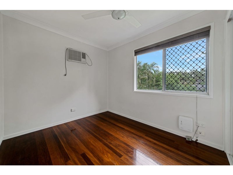 2 Lorimer Street, Springwood QLD 4127
