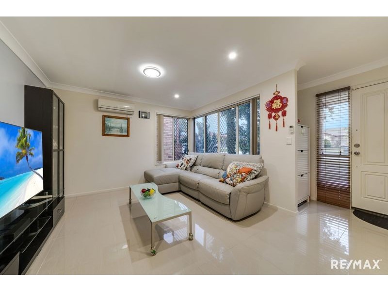 40 Orania Crescent, Calamvale QLD 4116