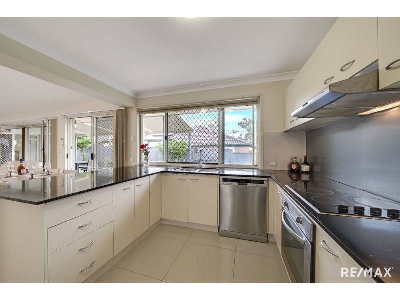 40 Orania Crescent, Calamvale QLD 4116