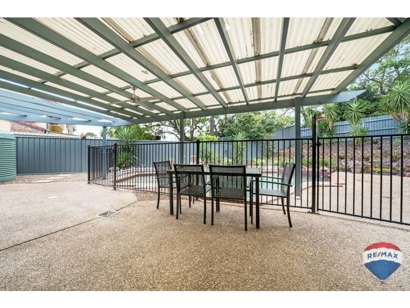 27 Pinewood Court, Algester QLD 4115