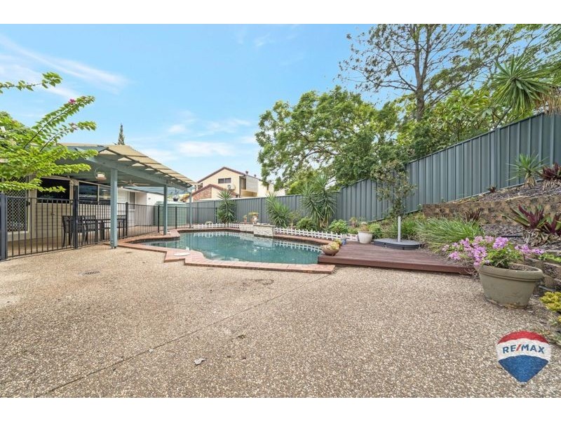 27 Pinewood Court, Algester QLD 4115